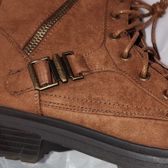 Comfy, Sport Vintage Booties - Picture 10 of 10